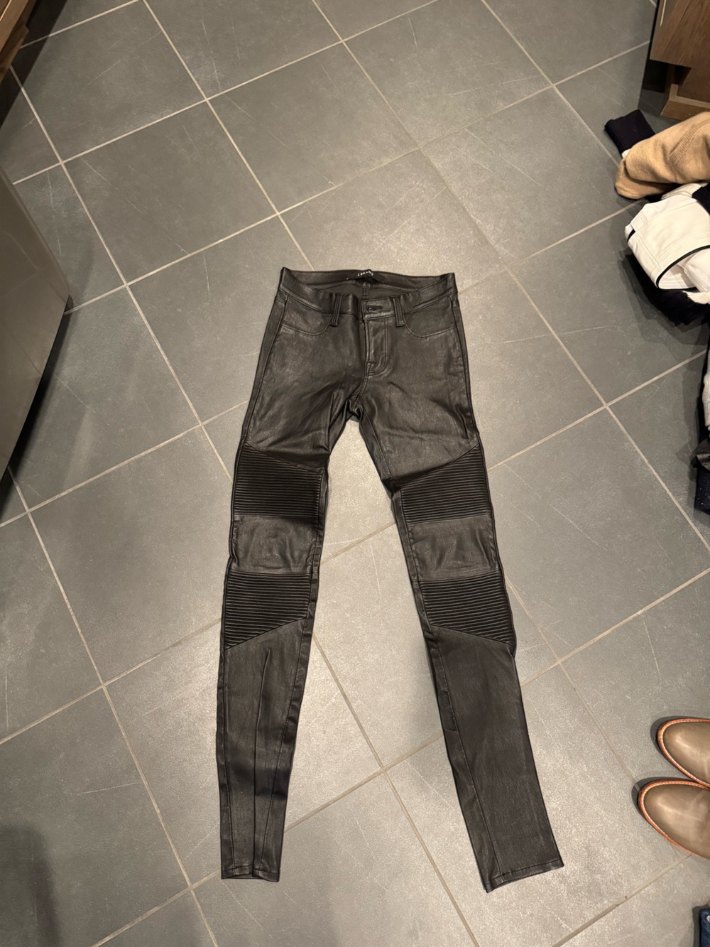 J Brand women’s Black Skinny Moto Jeans